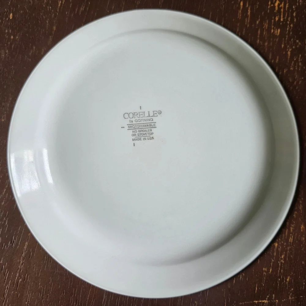 Corelle English Breakfast Bread and Butter Plate Floral Forget Me Not 6.75 in x4
